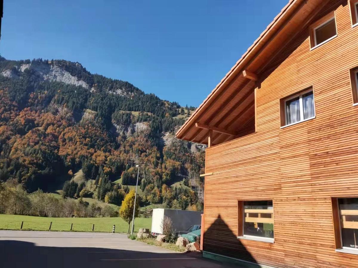 Mountain Oasis Apartment Kandersteg-Adelboden Kandergrund エクステリア 写真